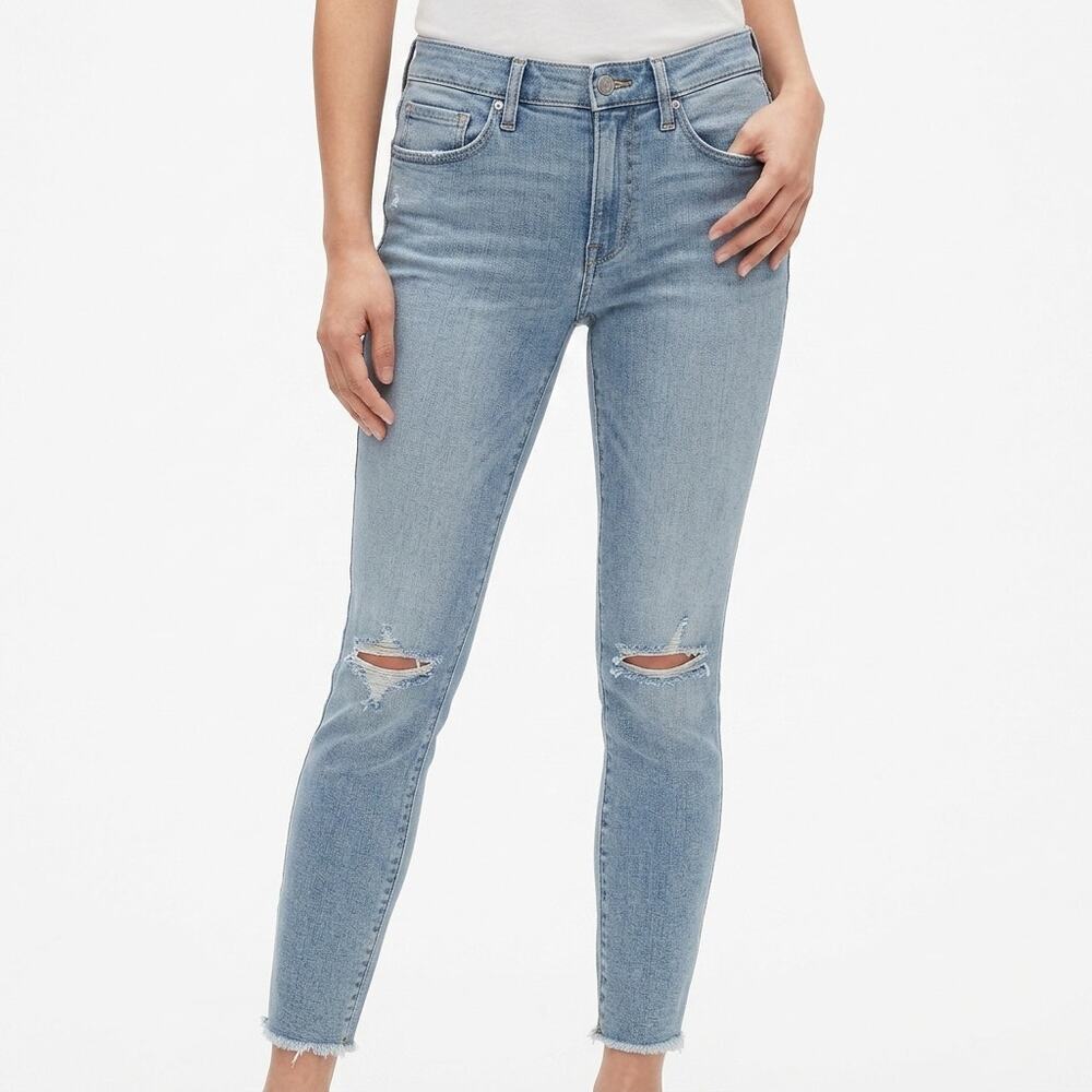 Banana Republic Distressed Raw Hem Light Wash Jeans Women Size 28